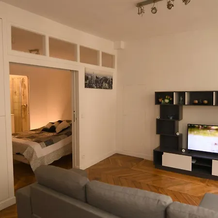 شقة فندقية Orleans باريس